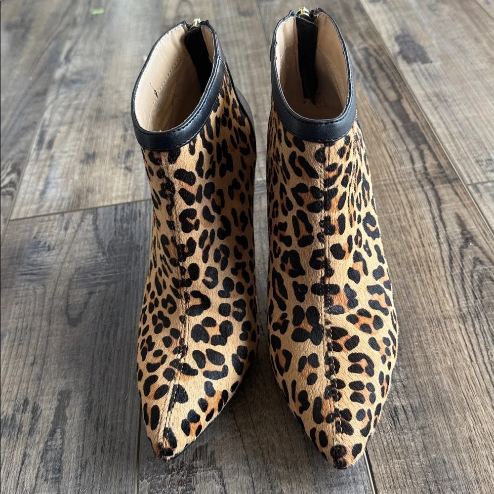 Adrienne Vittadini Nyla Booties Leopard Ankle Bootie High Heel Size 6 - Picture 2 of 7